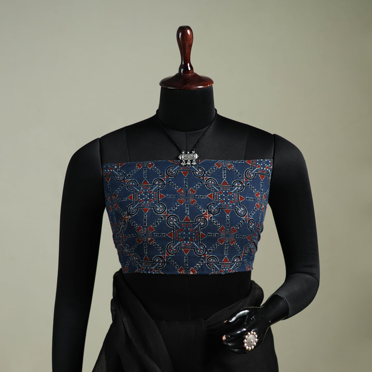 Black - Nazaakat Kota Doria Cotton Plain Saree with Blouse & Jewellery Set 40