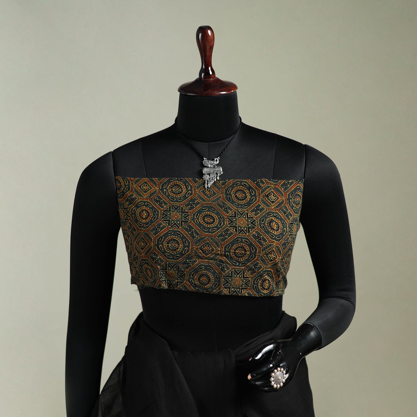 Black - Nazaakat Kota Doria Cotton Plain Saree with Blouse & Jewellery Set 41