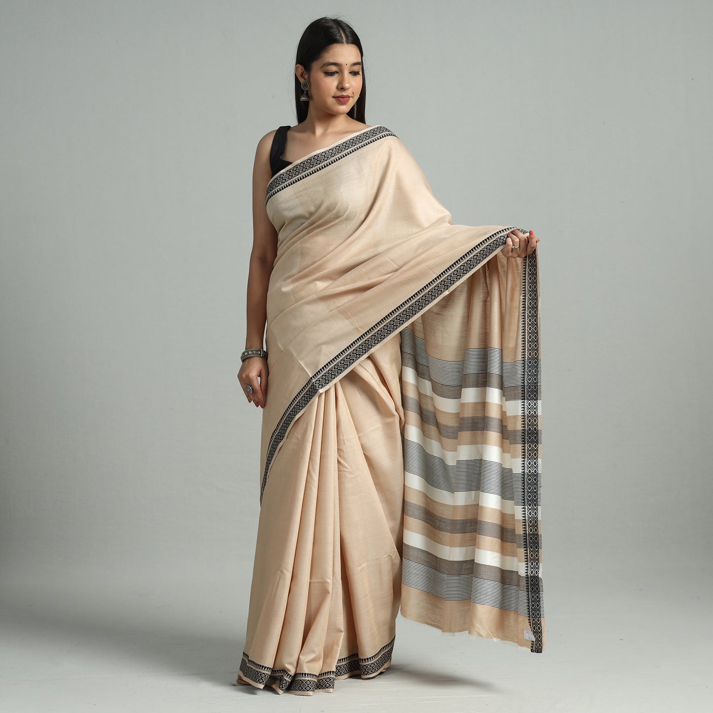 Beige - Traditional Vidarbha Tussar Silk Cotton Handloom Saree with Woven Border 32