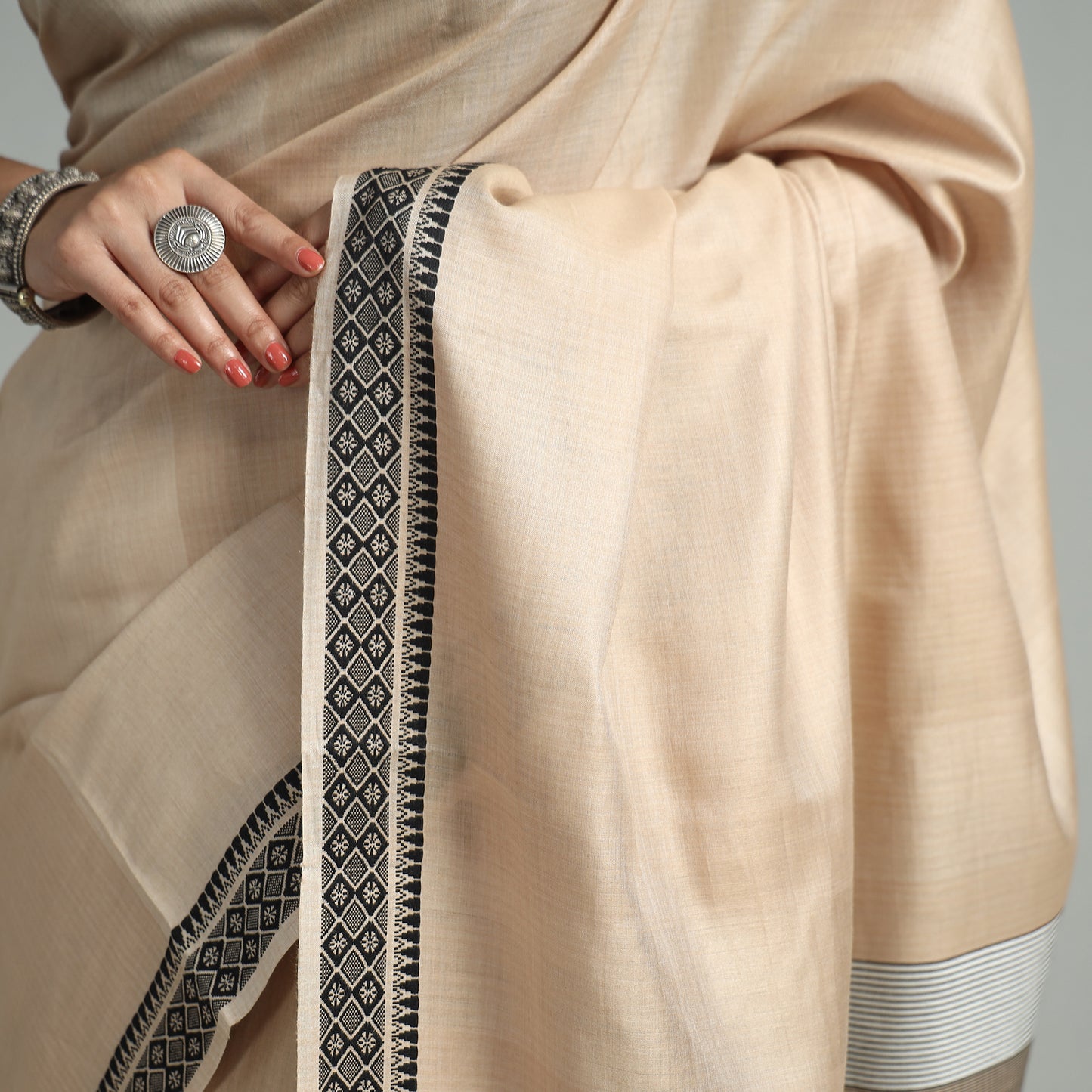 Beige - Traditional Vidarbha Tussar Silk Cotton Handloom Saree with Woven Border 32