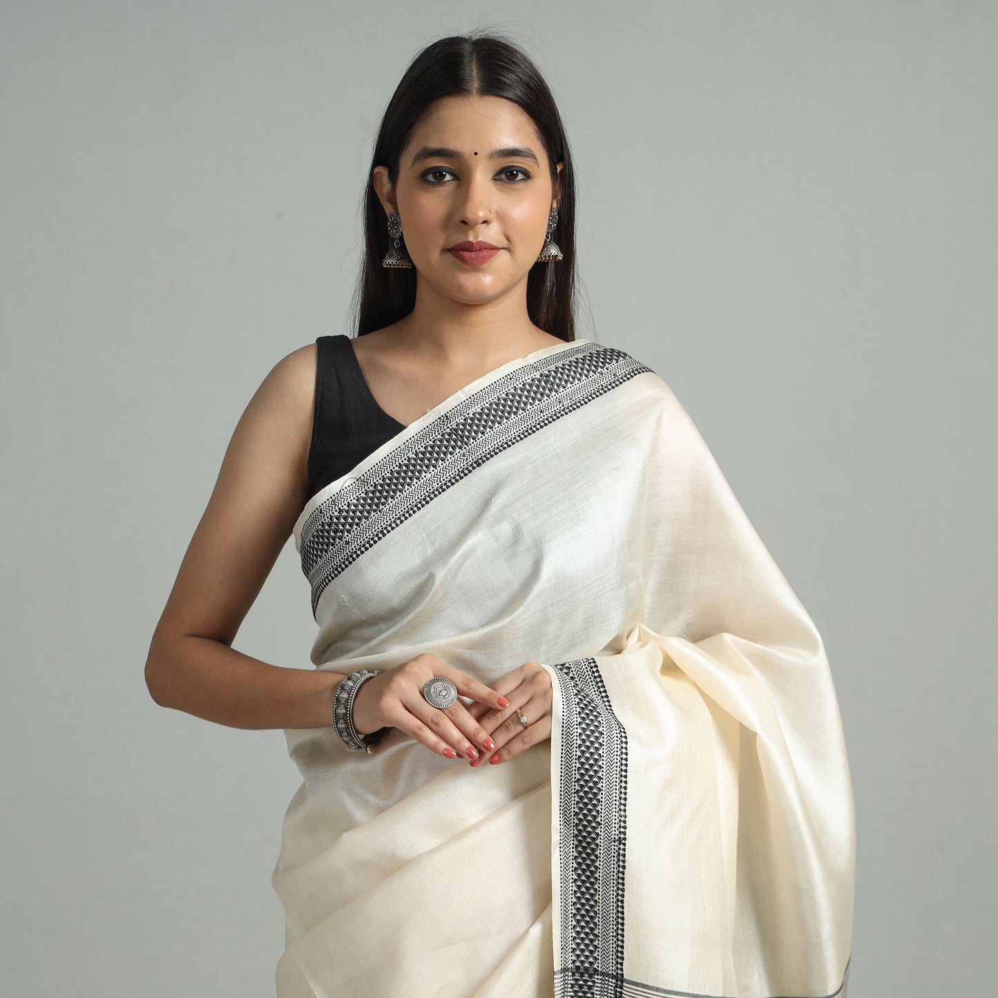 White - Traditional Vidarbha Tussar Silk Handloom Saree with Woven Border 42