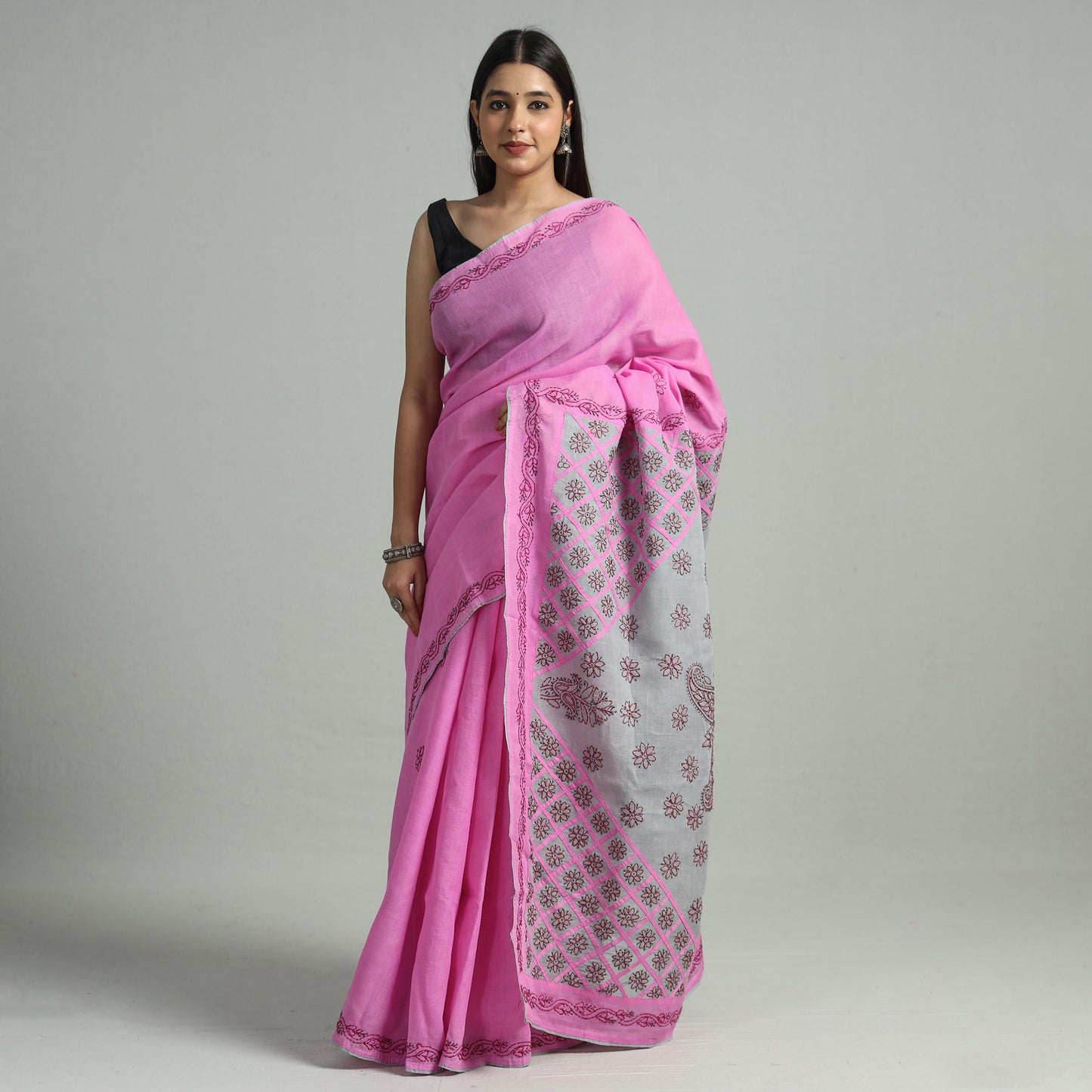 Chikankari Saree
