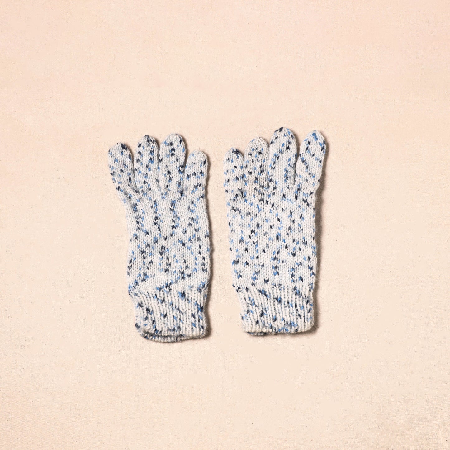 White Kumaun Hand Knitted Woollen Hand Gloves (Adult)