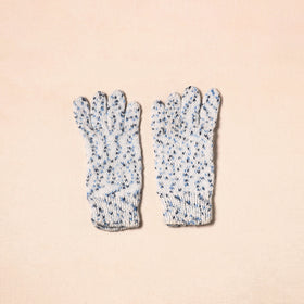 White Kumaun Hand Knitted Woollen Hand Gloves (Adult)