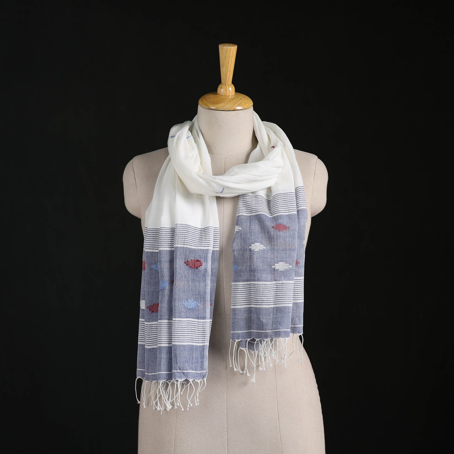Phulia Jamdani Pure Handloom Cotton Stole with Tassels 38