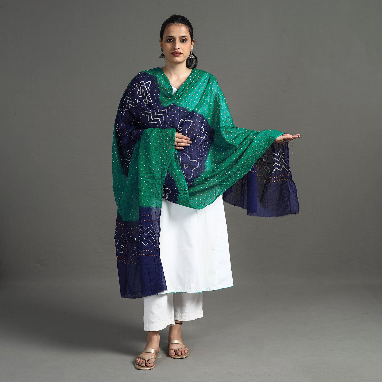 Green - Kutch Tie-Dye Cotton Bandhani Dupatta 11