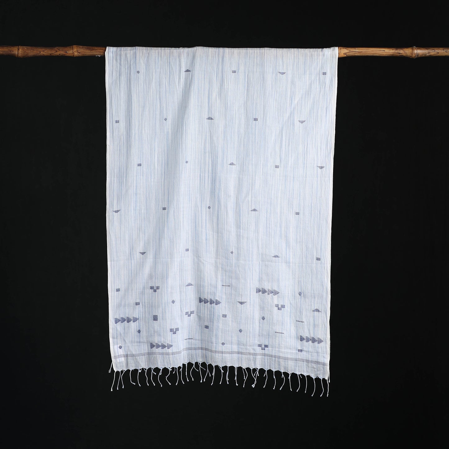 Phulia Jamdani Pure Handloom Cotton Stole with Tassels 25