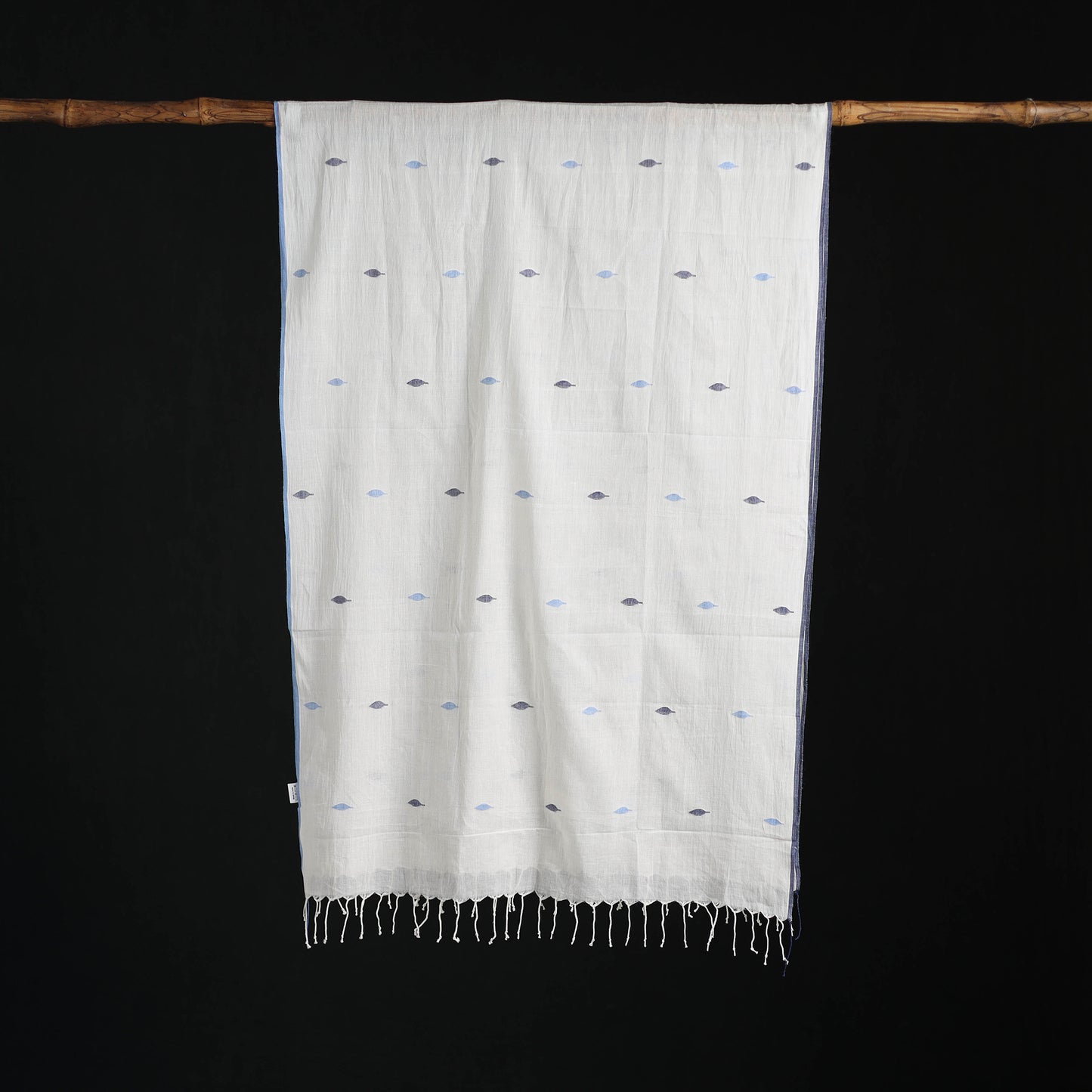 Phulia Jamdani Pure Handloom Cotton Stole with Tassels 19