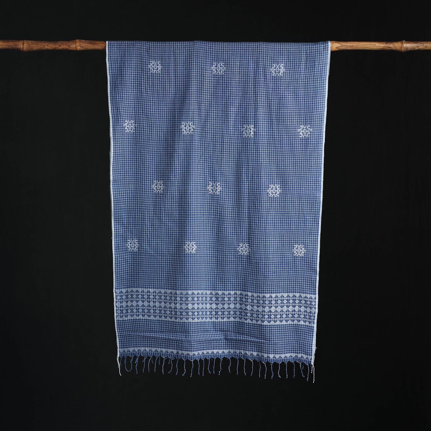 Phulia Jamdani Pure Handloom Cotton Stole with Tassels 15