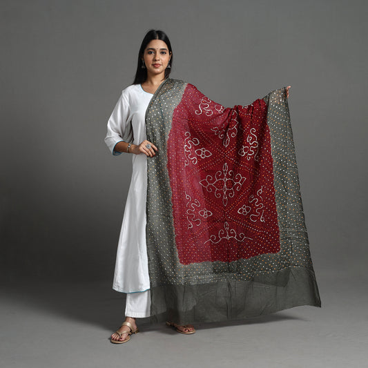 Kutch Tie-Dye Cotton Bandhani Dupatta 15