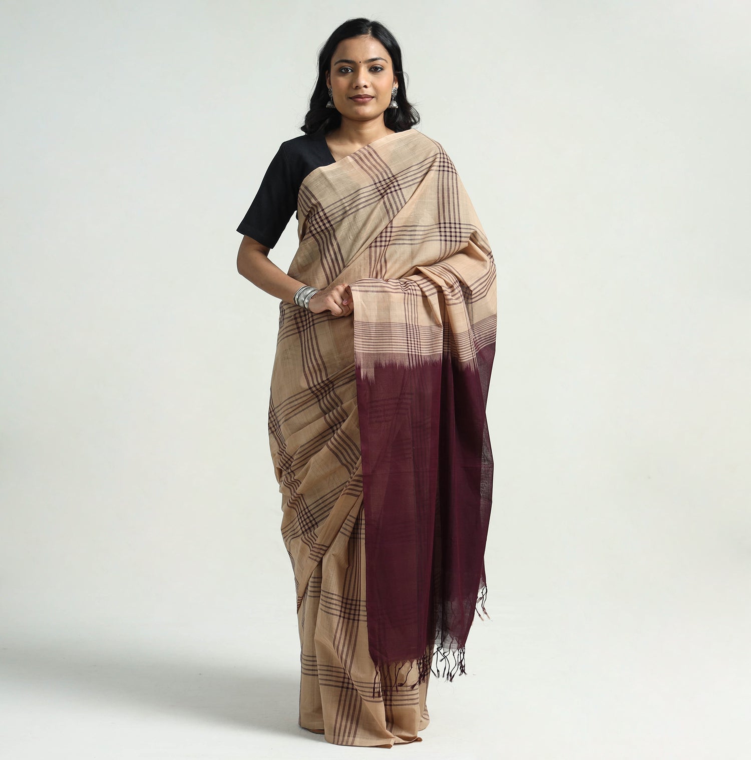 Woven South Cotton Saree in Dark Green : SUTA184