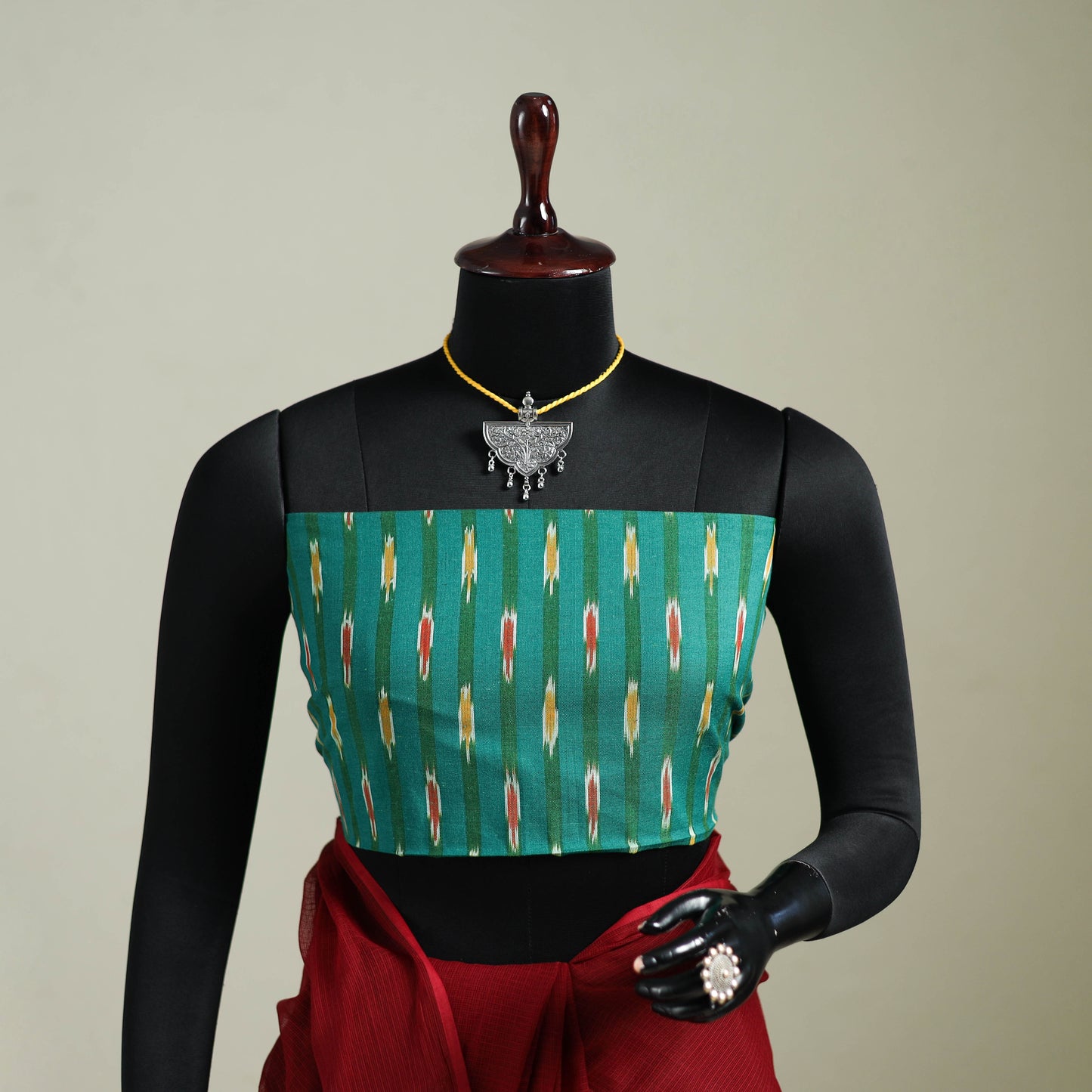 Red - Nazaakat Kota Doria Cotton Plain Saree with Blouse & Jewellery Set 95