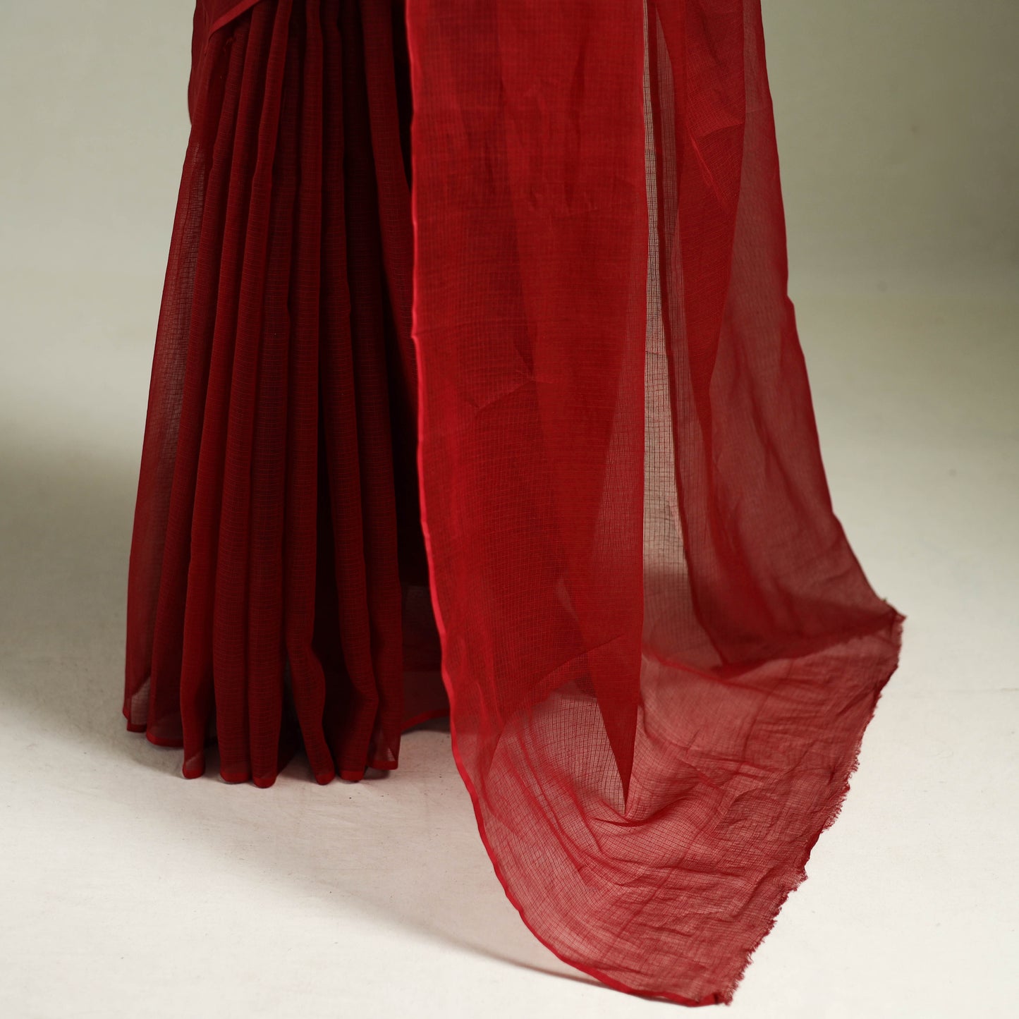 Red - Nazaakat Kota Doria Cotton Plain Saree with Blouse & Jewellery Set 97