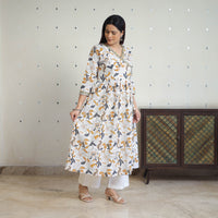 White - Block Print Cotton A-Line Sanganeri Kurta 03