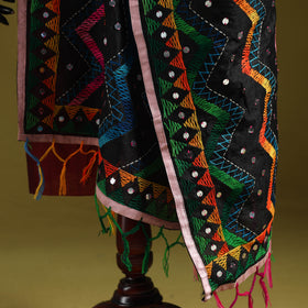 Ranihati Chanderi Silk Zig Zag Hand Embroidery Dupatta 04