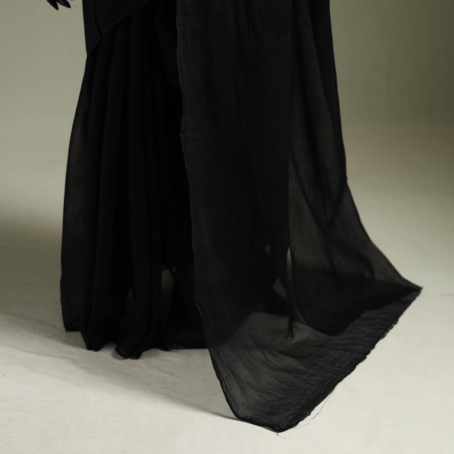 Black - Nazaakat Kota Doria Cotton Plain Saree with Blouse & Jewellery Set 133