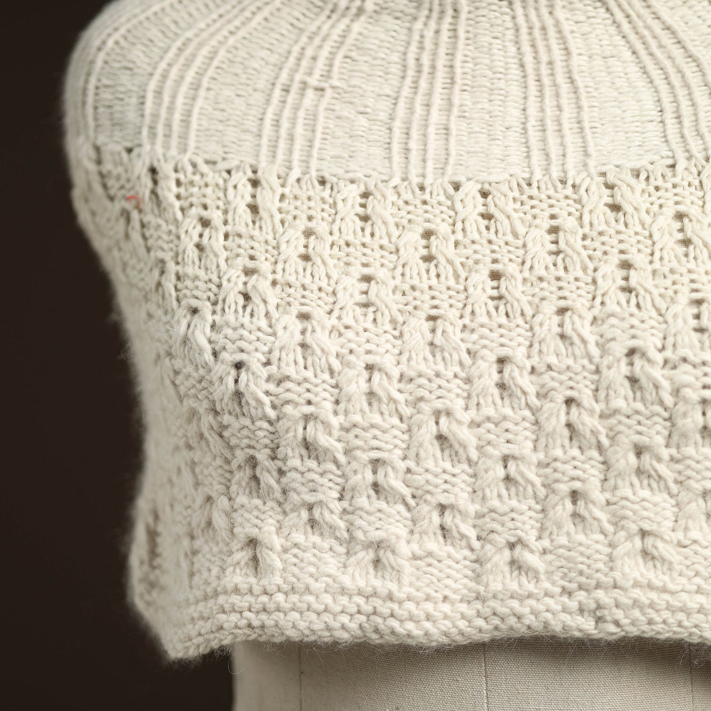 White - kullu karishma hand knitted merino wool neck warmer