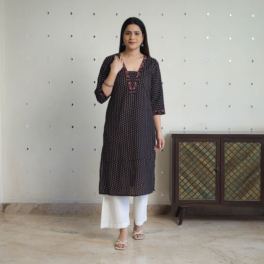 Black - Block Printed Cotton Straight Ajrakh Kurta 31