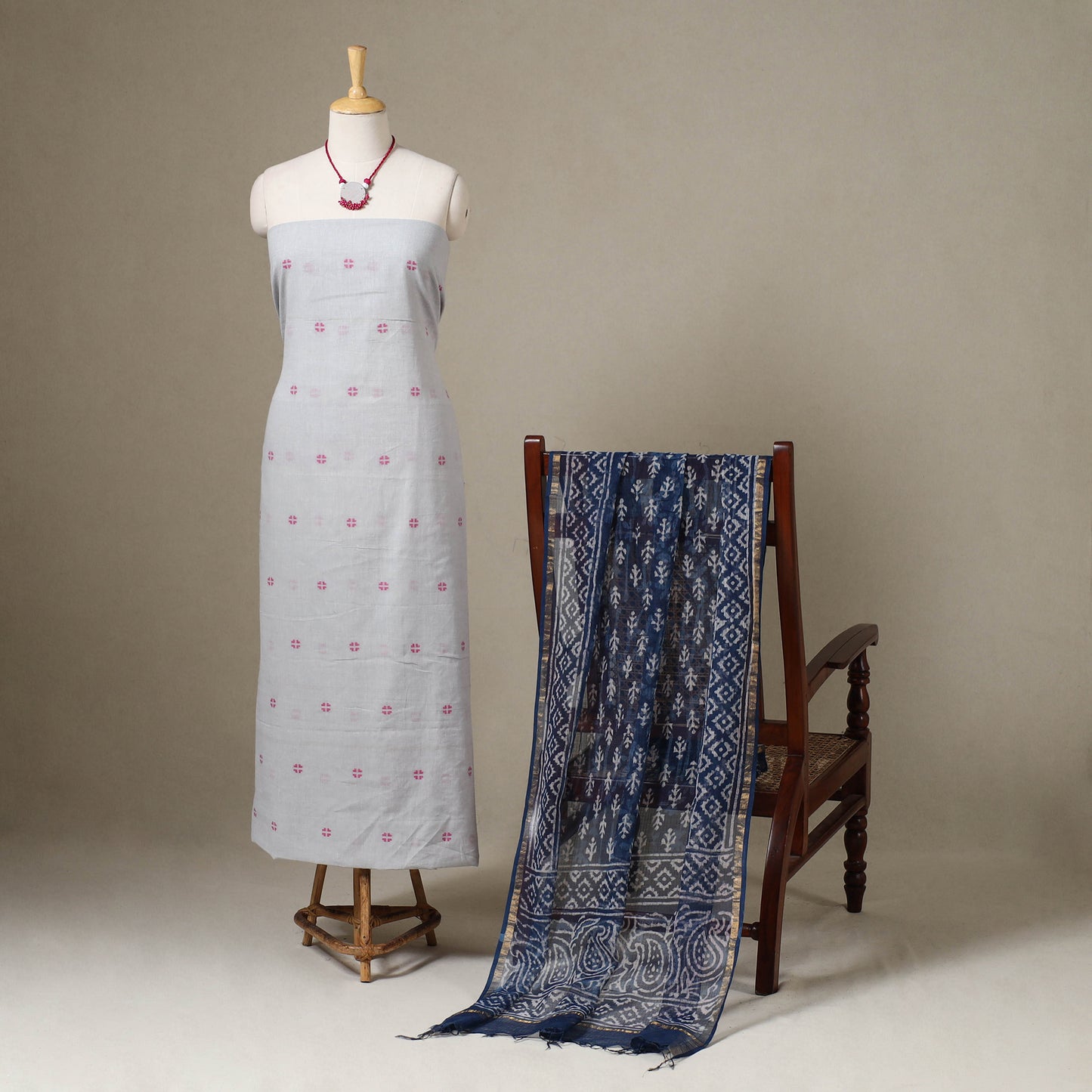 Grey Jamdani Cotton Dress Material with Jewellery Set