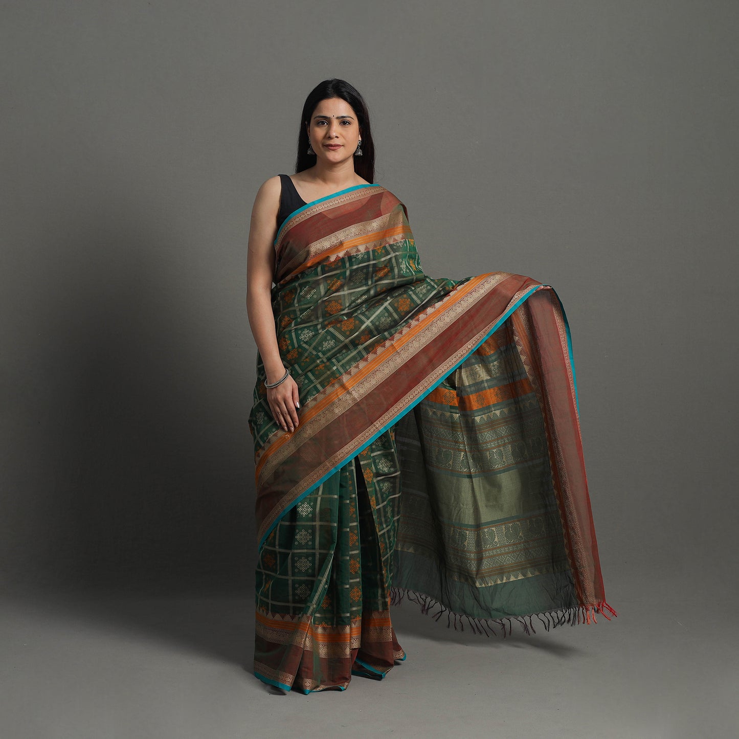 Green - Handloom Cotton Thread Border Kanchipuram Saree 20