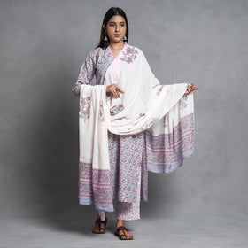 Buy Sanganeri Block Printed Cotton Kurta with Palazzo & Dupatta Set Online at iTokri.com