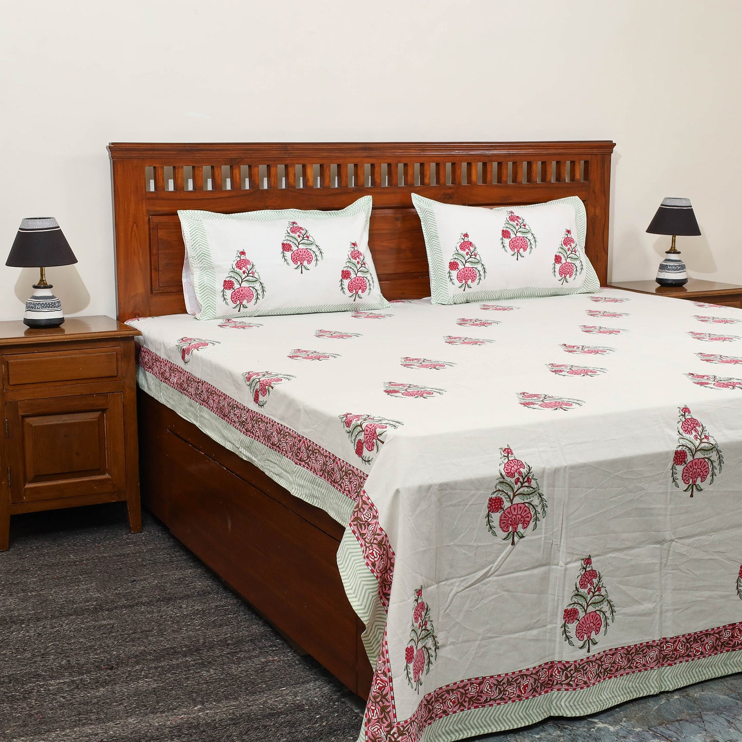 Sanganeri Double Bed Cover set