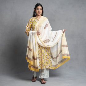 Buy Sanganeri Block Printed Cotton Kurta with Palazzo & Dupatta Set Online at iTokri.com