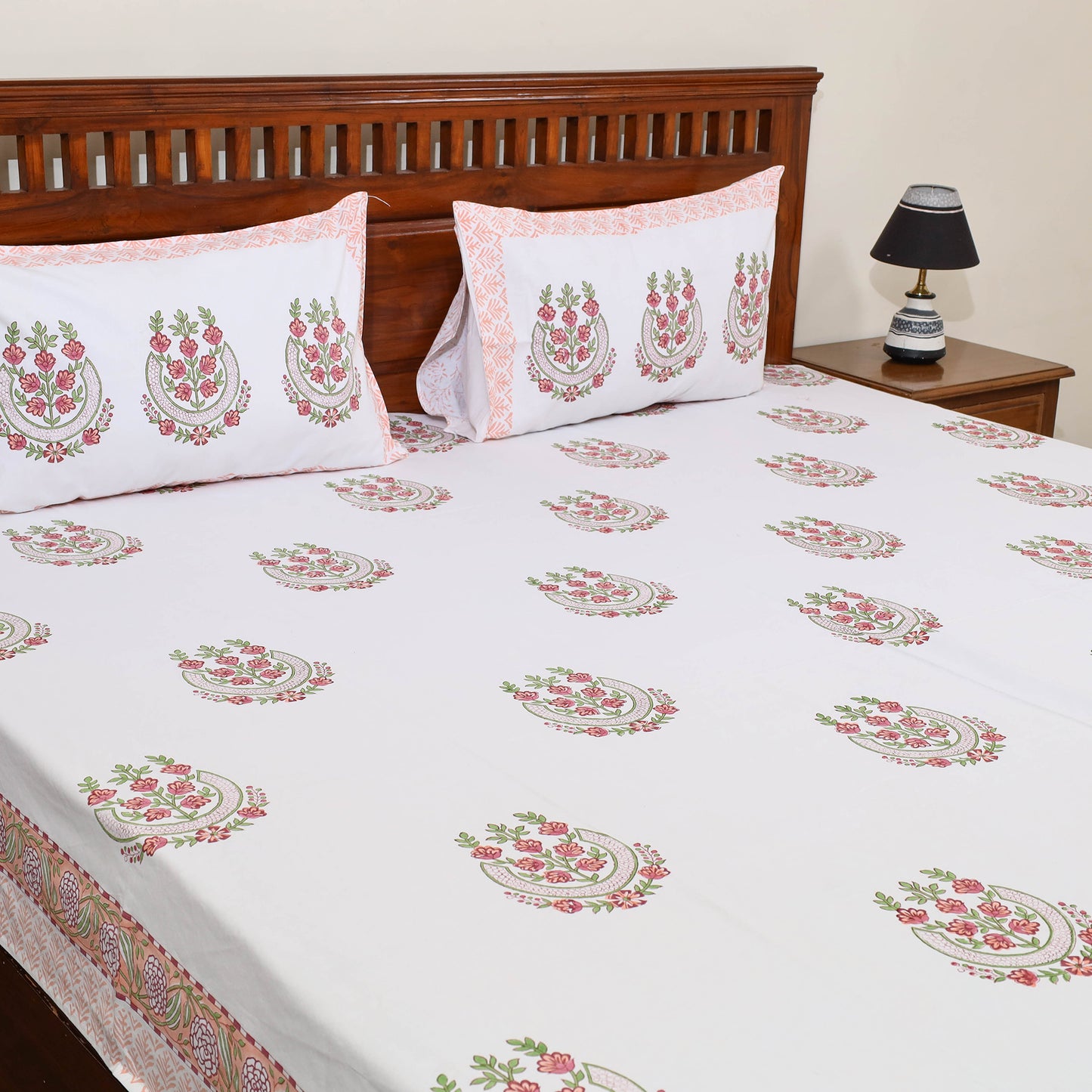 Sanganeri Double Bed Cover set