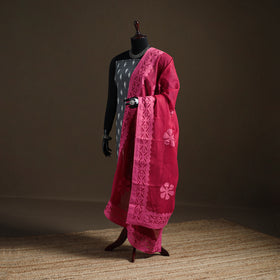 Red - Pure Cotton Barmer Cutwork Applique Dupatta 15
