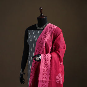 Red - Pure Cotton Barmer Cutwork Applique Dupatta 15