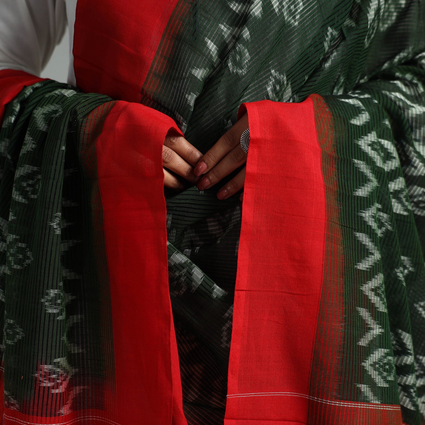 Green - Pochampally Missing Ikat Weave Cotton Handloom Dupatta 01