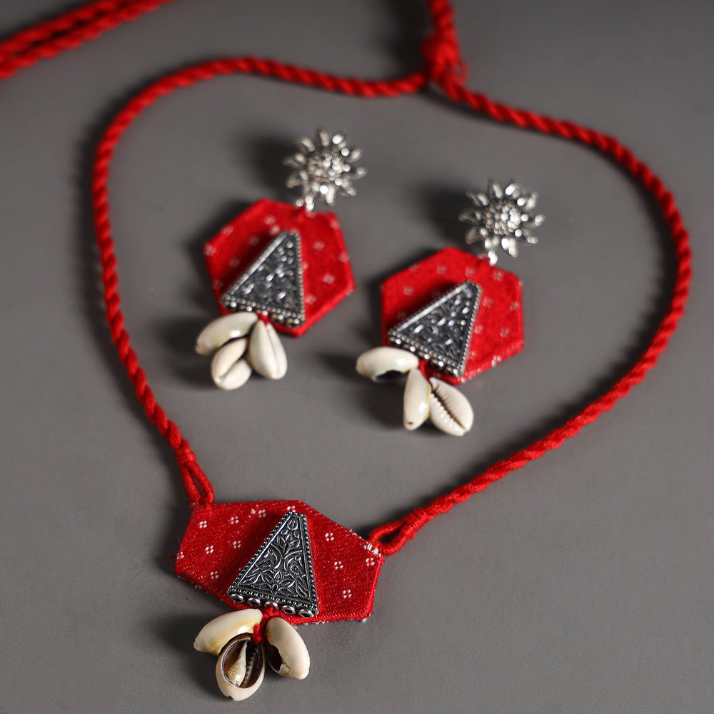 Handcrafted Necklace Set 