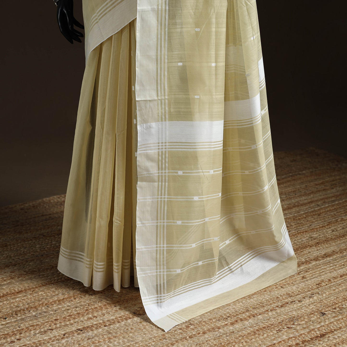 Beige - Pure Handloom Cotton Thread Buti Chanderi Saree 04