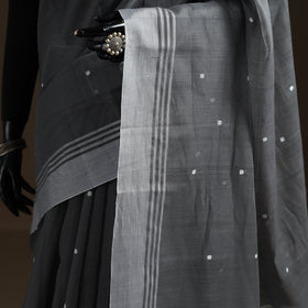 Grey - Pure Handloom Cotton Thread Buti Chanderi Saree 05