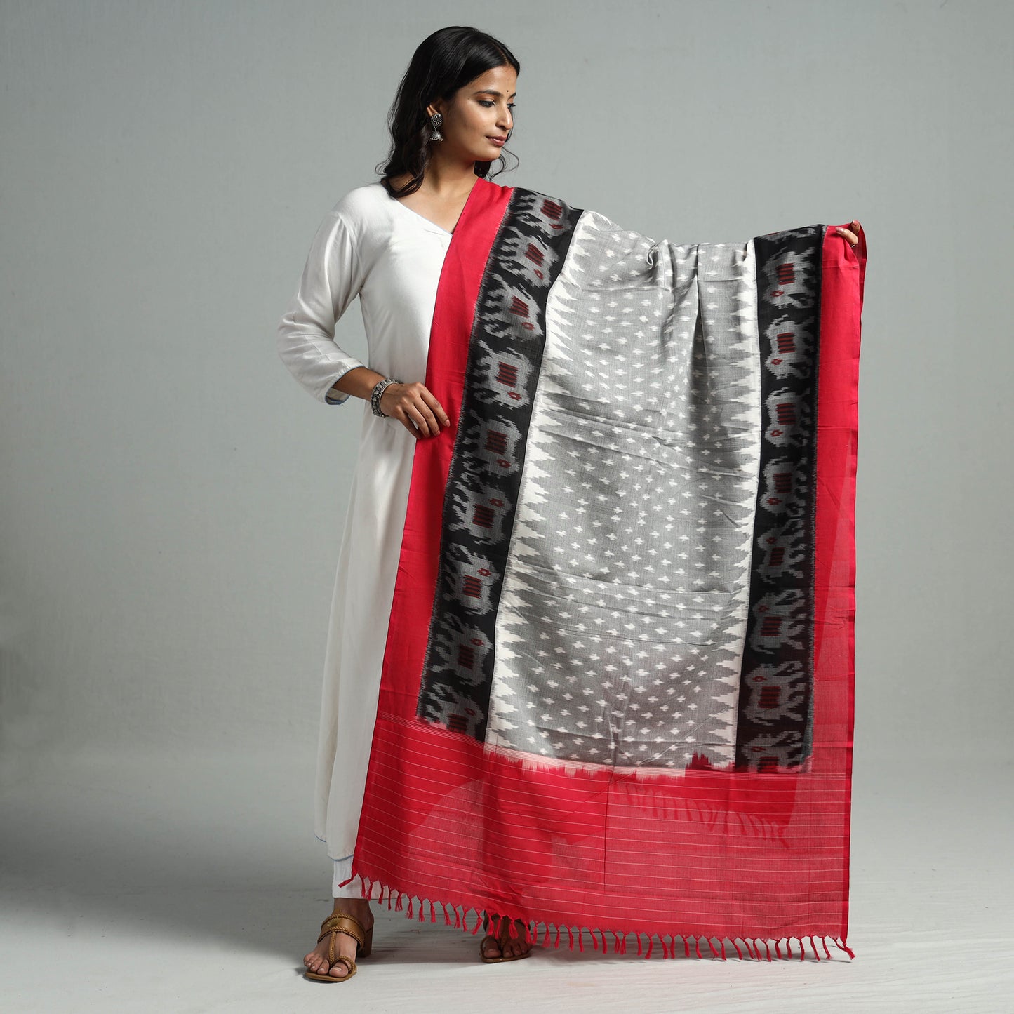 Pochampally Ikat Dupatta 