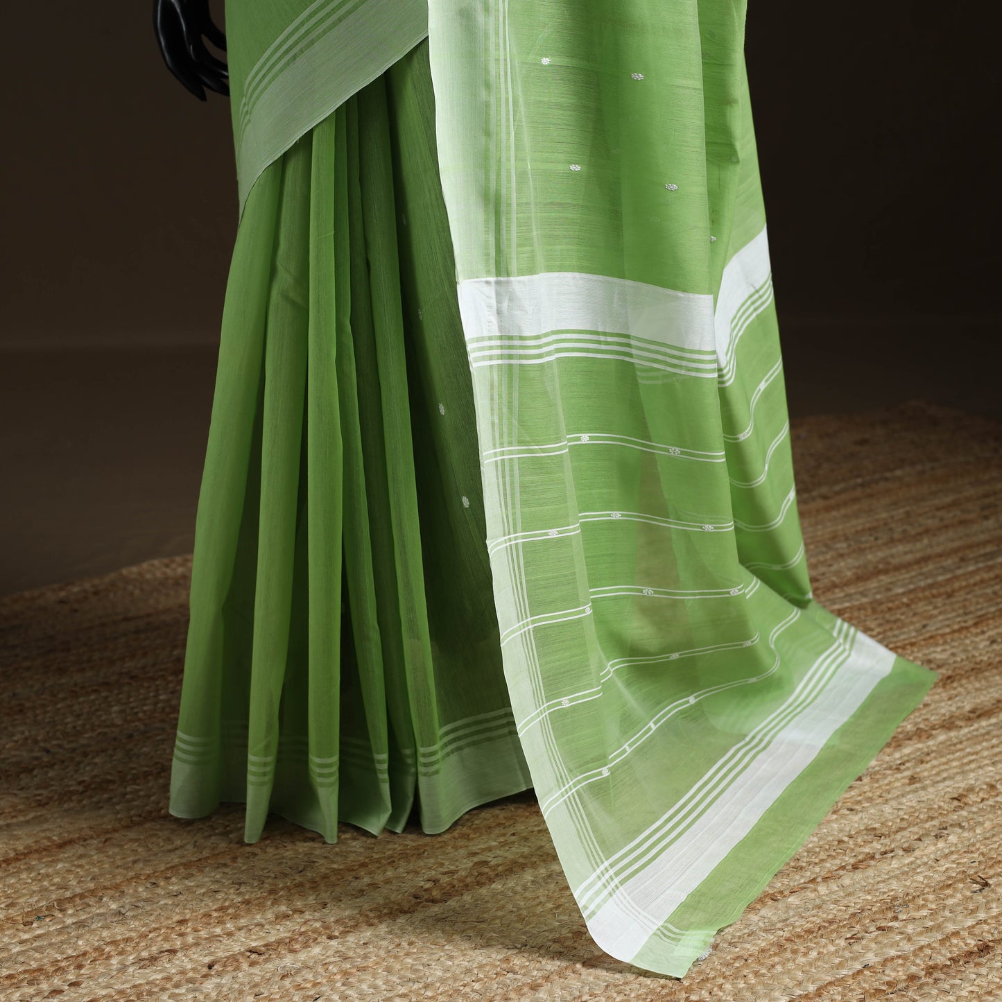 Green - Pure Handloom Cotton Thread Buti Chanderi Saree 14
