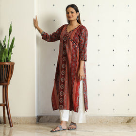 Buy Limited Stock! Ajrakh Block Printed Cotton Straight Kurta Online at iTokri.com