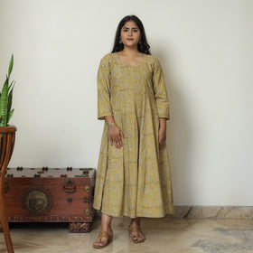 Buy Pedana Kalamkari Block Printed Cotton Tiered Dress 01 Online at iTokri.com