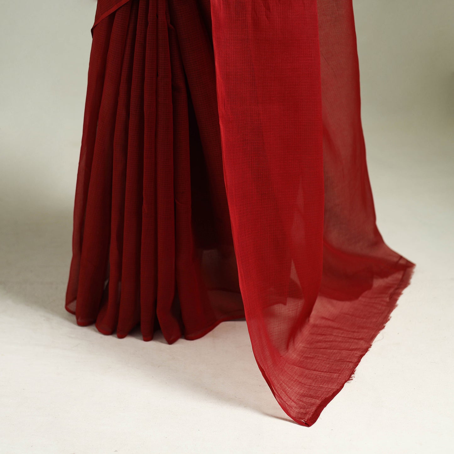 Red - Nazaakat Kota Doria Cotton Plain Saree with Blouse & Jewellery Set 146