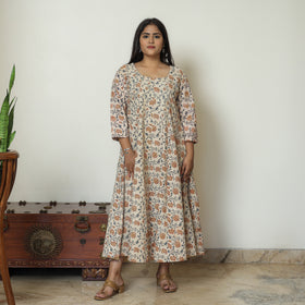 Beige - Pedana Kalamkari Block Printed Cotton Tiered Dress 01