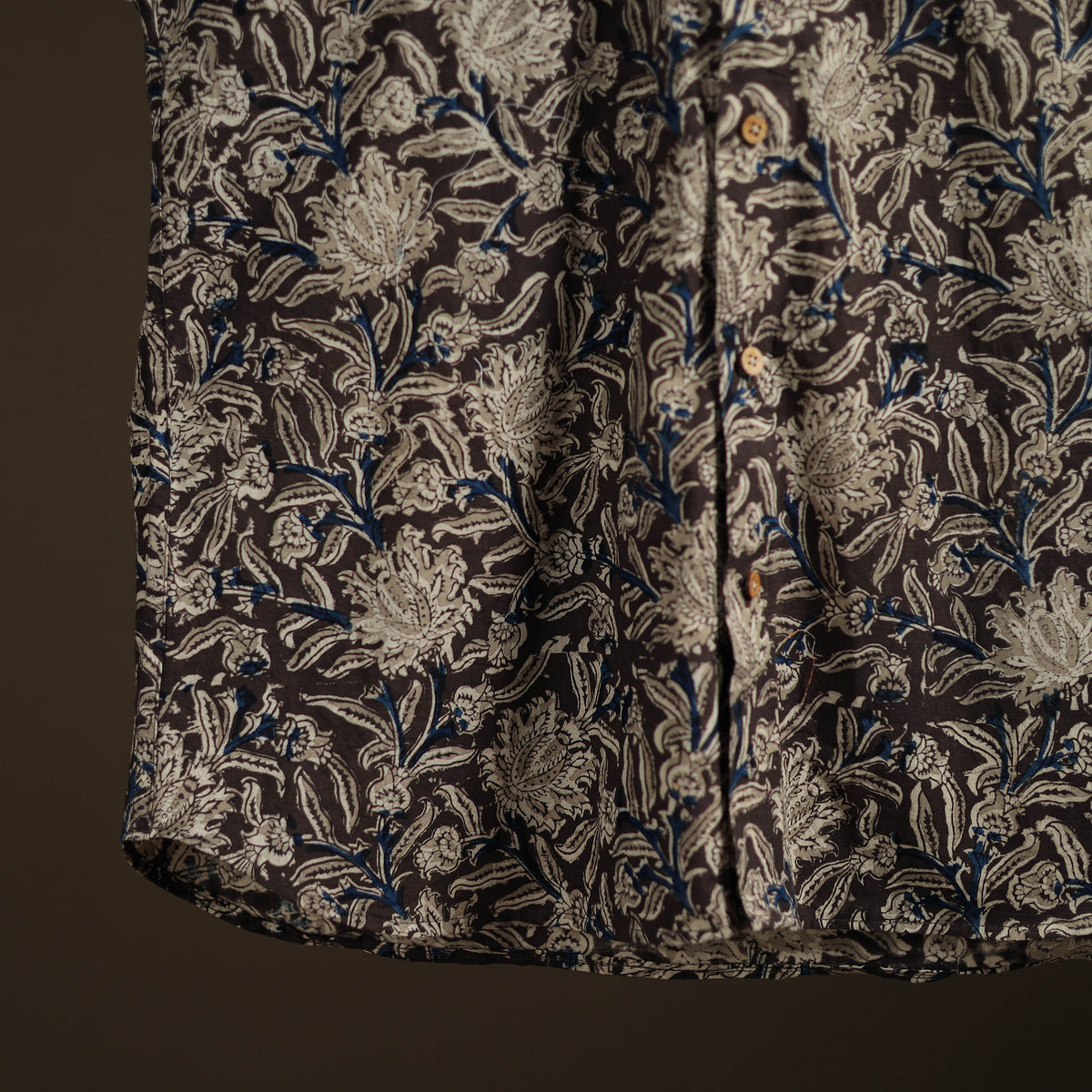 Men Half Sleeve Pedana Kalamkari Block Print Cotton Shirt 03