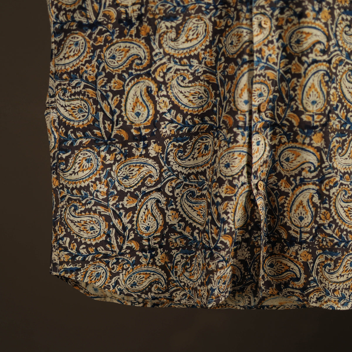 Men Half Sleeve Pedana Kalamkari Block Print Cotton Shirt 05