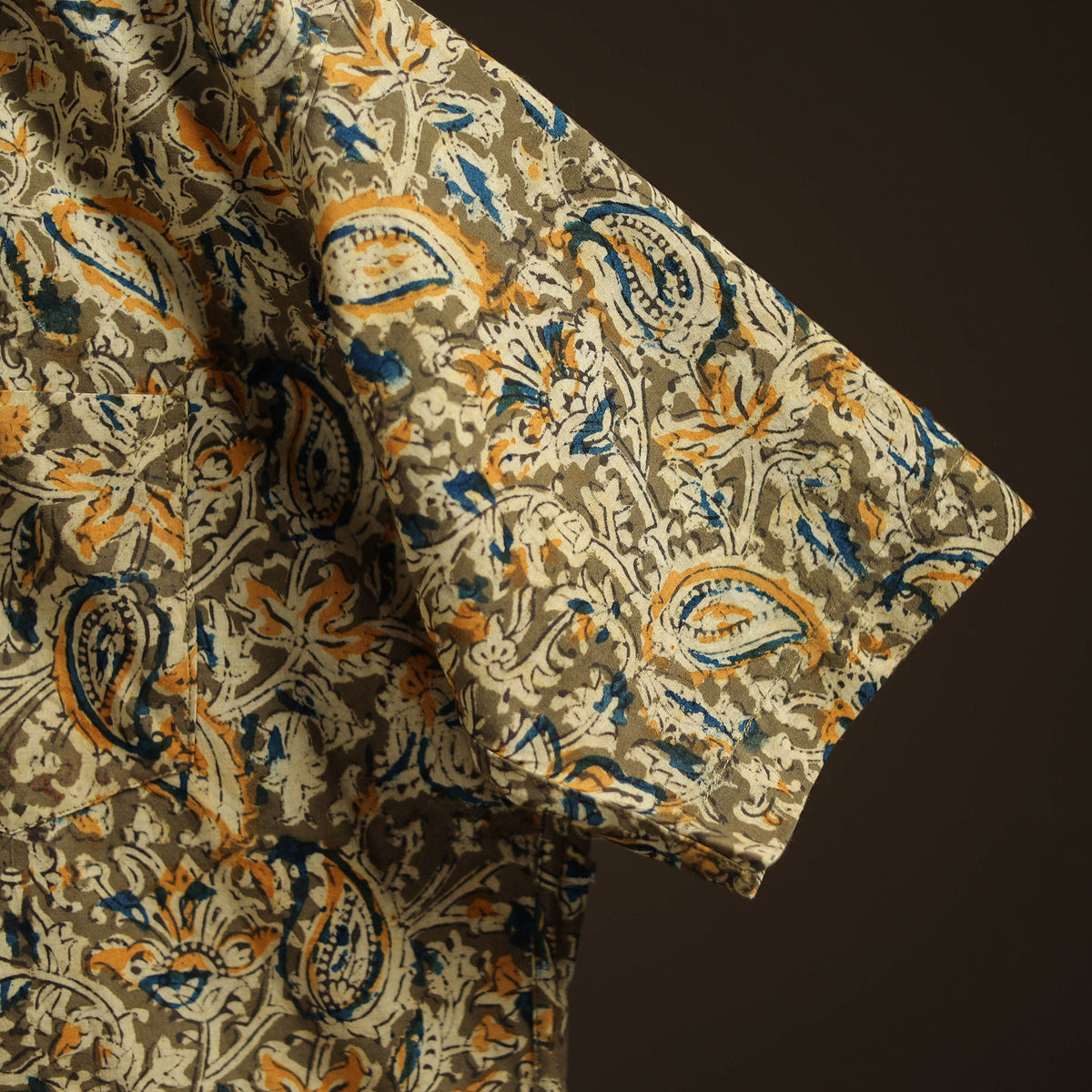 Men Half Sleeve Pedana Kalamkari Block Print Cotton Shirt 07