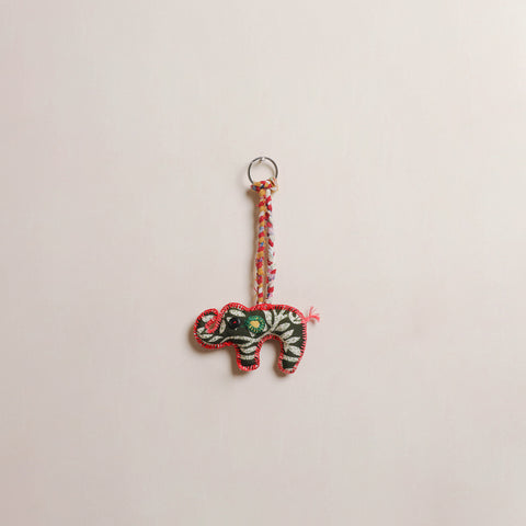 Elephant - Fabart Hand Threadwork Funky Keychain 02