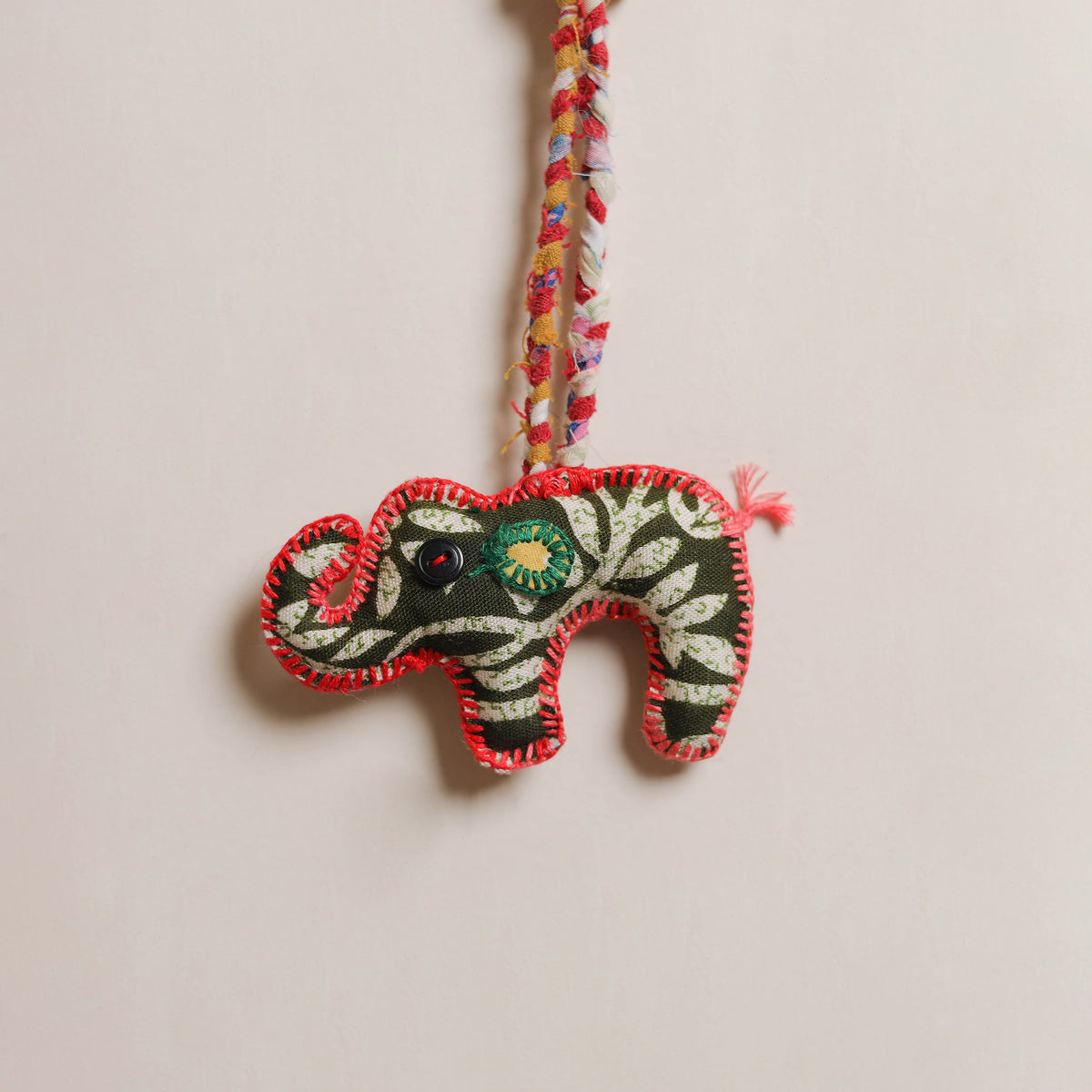 Elephant - Fabart Hand Threadwork Funky Keychain 02