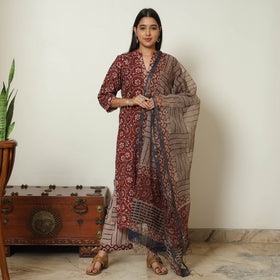 Red - Bagru Block Printed Cotton Kurta with Palazzo & Kota Doria Dupatta Set 10