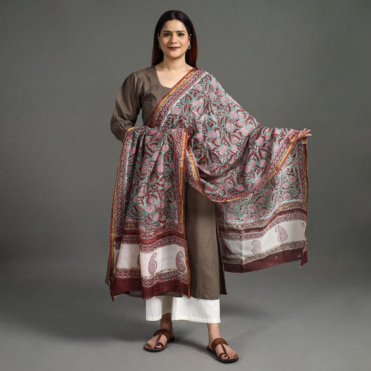 Sanganeri Dupatta 