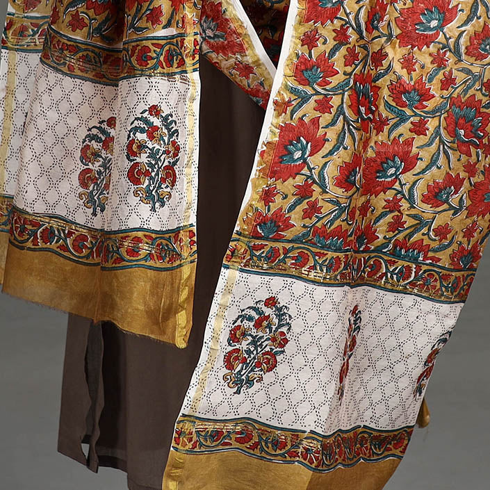 Sanganeri Dupatta 