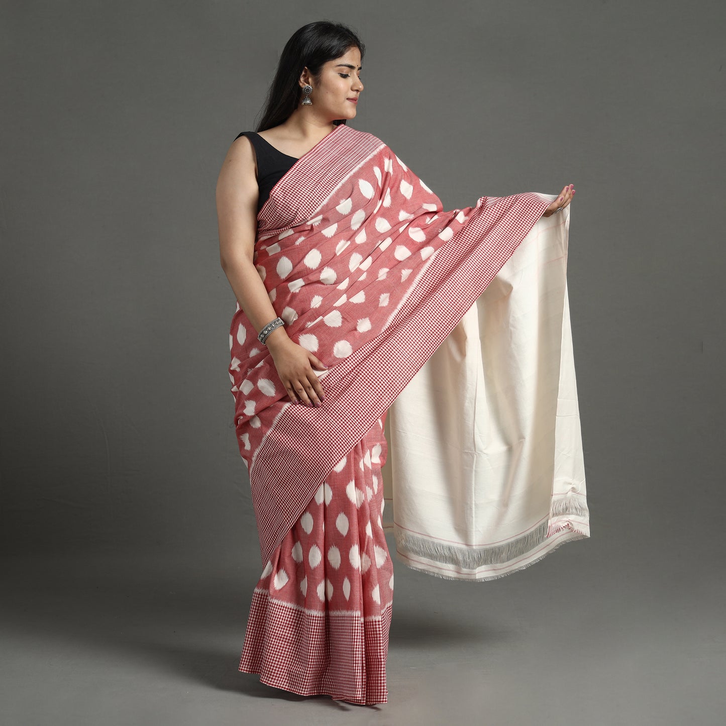 Brown - Pochampally Ikat Weave Pure Handloom Cotton Saree 01