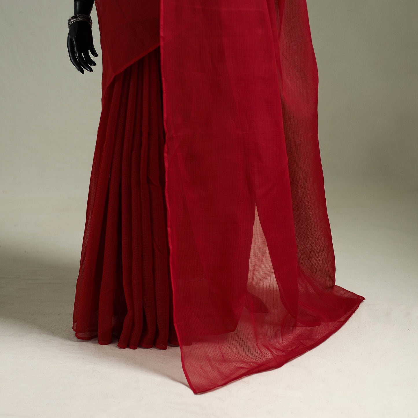 Red - Nazaakat Kota Doria Cotton Plain Saree with Blouse & Jewellery Set 186